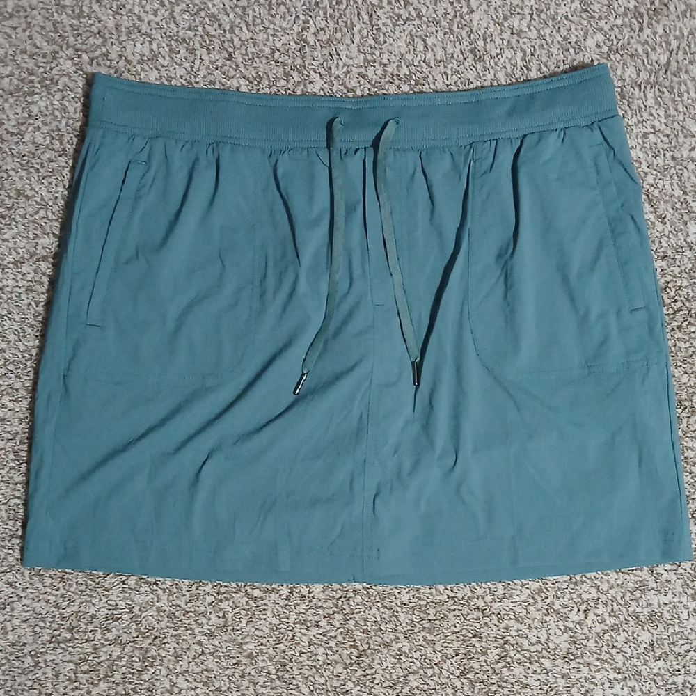 NWT LLBean SunSmart UPF 50+ Women's Skort